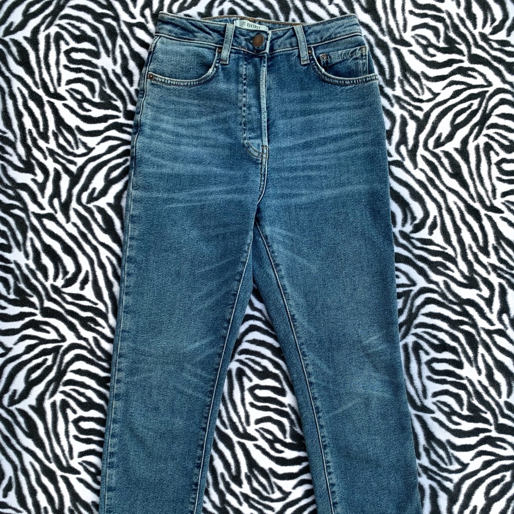 Medium wash High waisted mom jeans